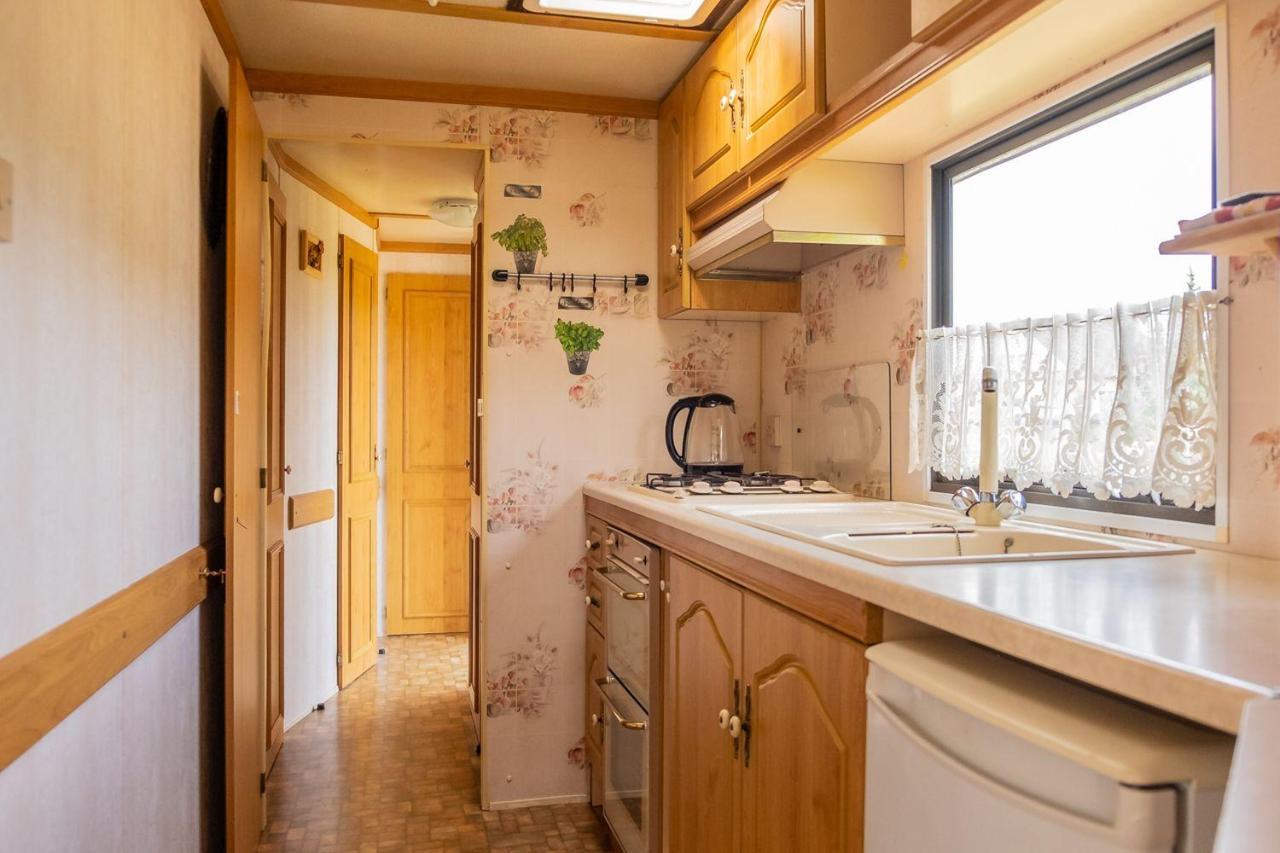 Villa "Koziolek Suchodolek" à Brody  Extérieur photo